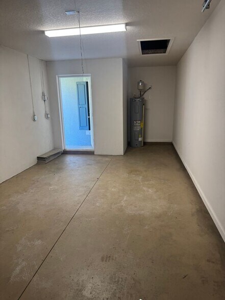 Building Photo - 1677 Lizette St SE