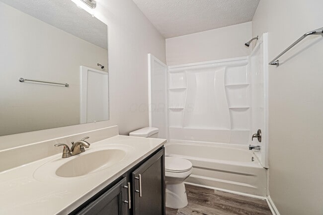 Building Photo - 5727 Sundial Dr