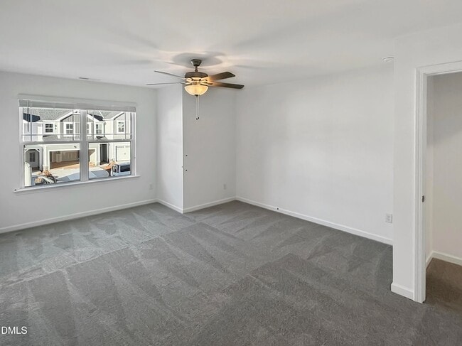 Building Photo - 135 Siebold St