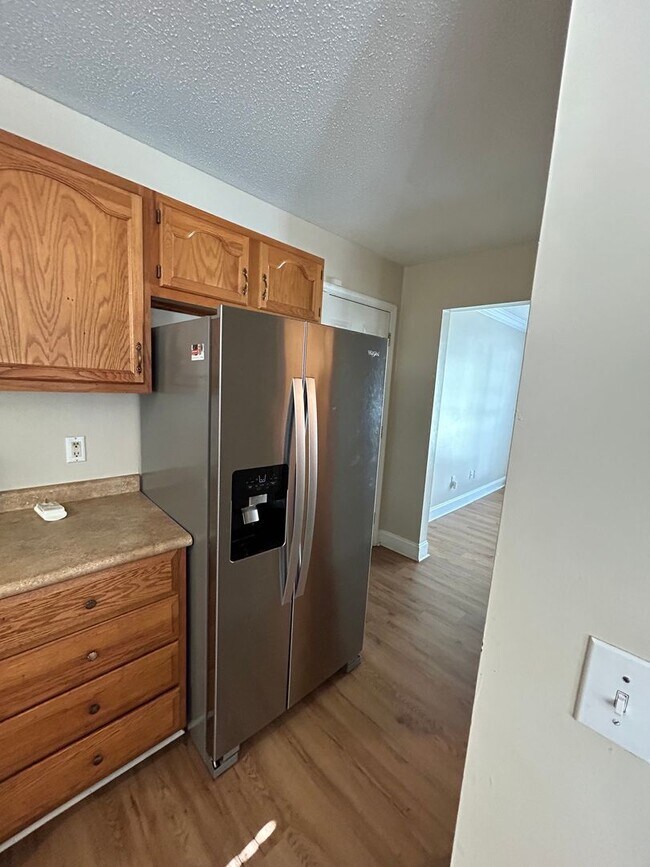 Building Photo - COMING SOON! N Greensboro, 4/2.5 home off of N Church St near Lake Jeanette & I-840