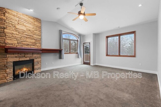 Building Photo - 711 Aspen Trail