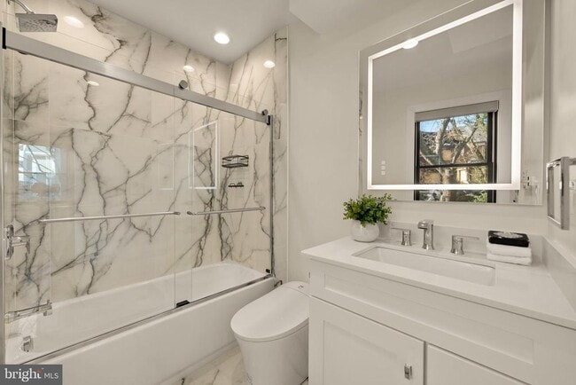 Building Photo - 4913 Sherier Pl NW