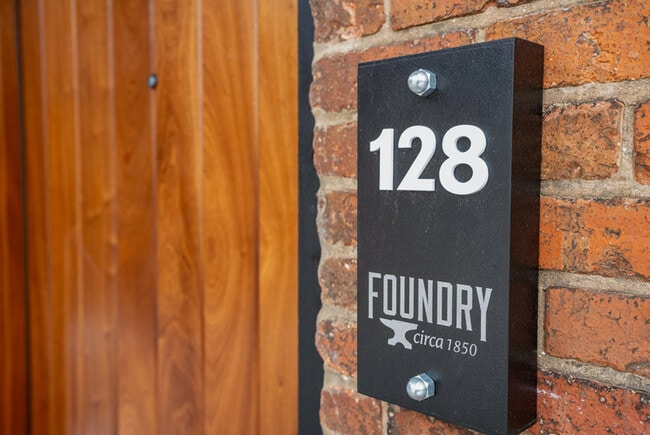 Primary Photo - 225 Old South High St