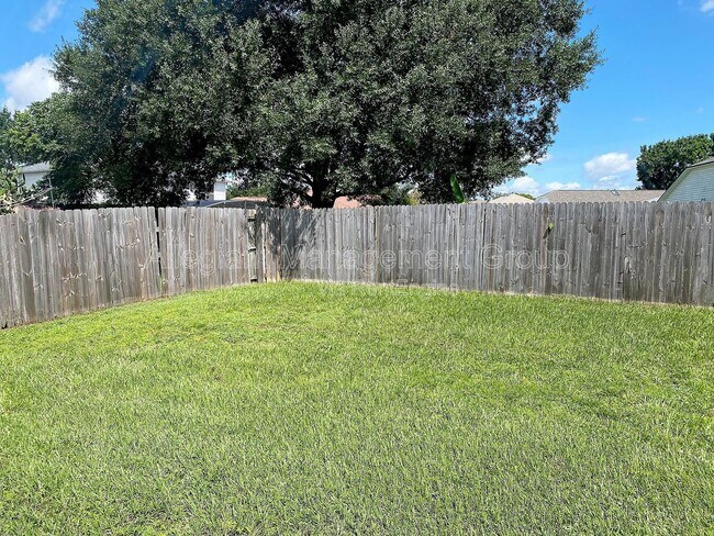 Building Photo - 4029 Iveyglen Ave