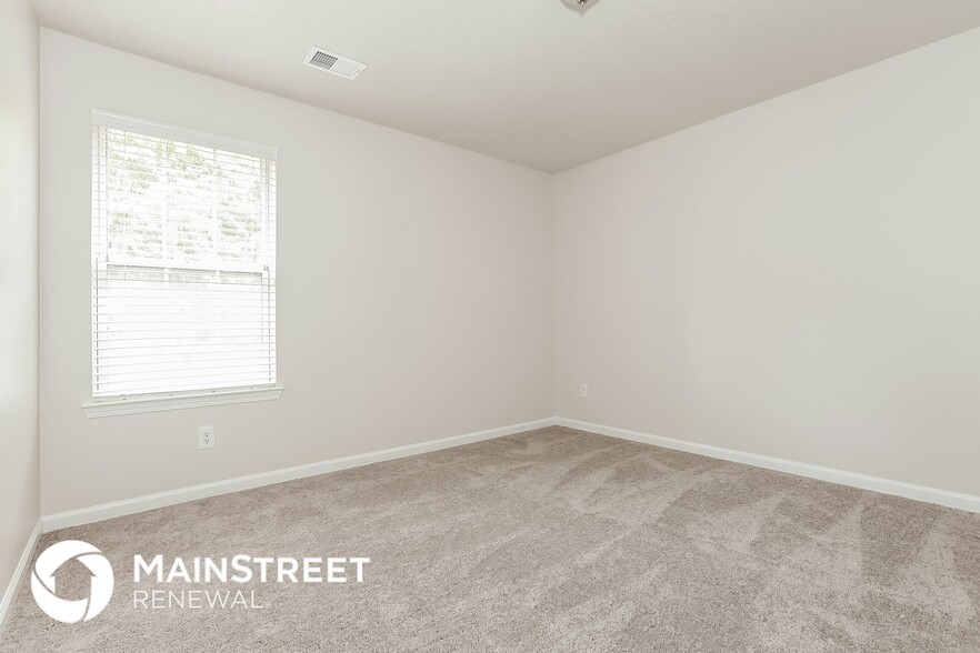 Building Photo - 3005 Pebble Creek Ln