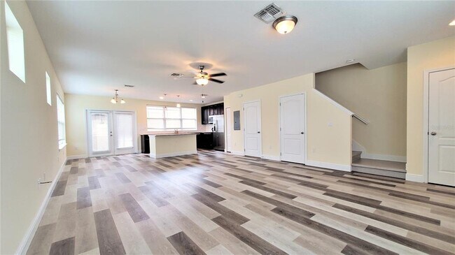 Building Photo - 3118 Camino Real Dr N