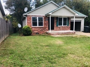 Building Photo - 3 Bedroom 1.5 Bathroom with Garage