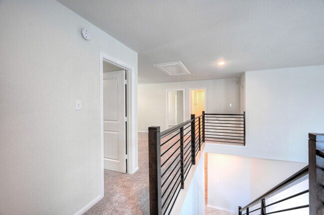 Building Photo - 22234 Delphin Grv Dr