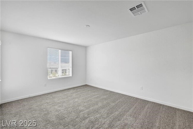 Building Photo - 1175 Heliodor Ave