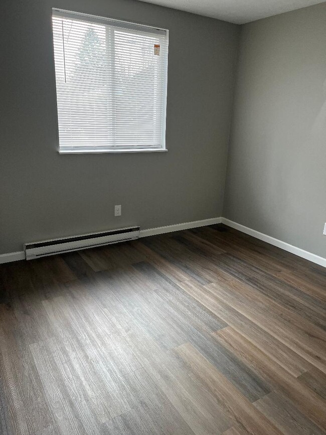 Building Photo - 1516 Avery St