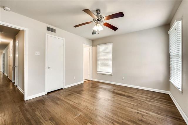 Building Photo - 1601 Larkspur Dr