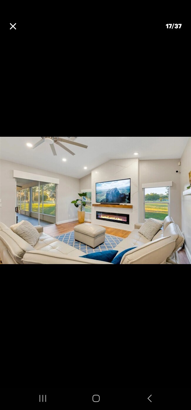 Building Photo - 2707 Scarborough Dr