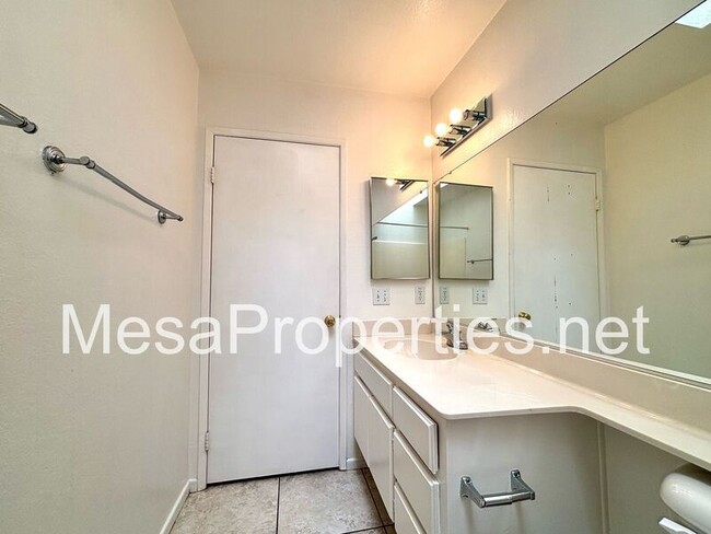 Building Photo - 14182 Liberty Way