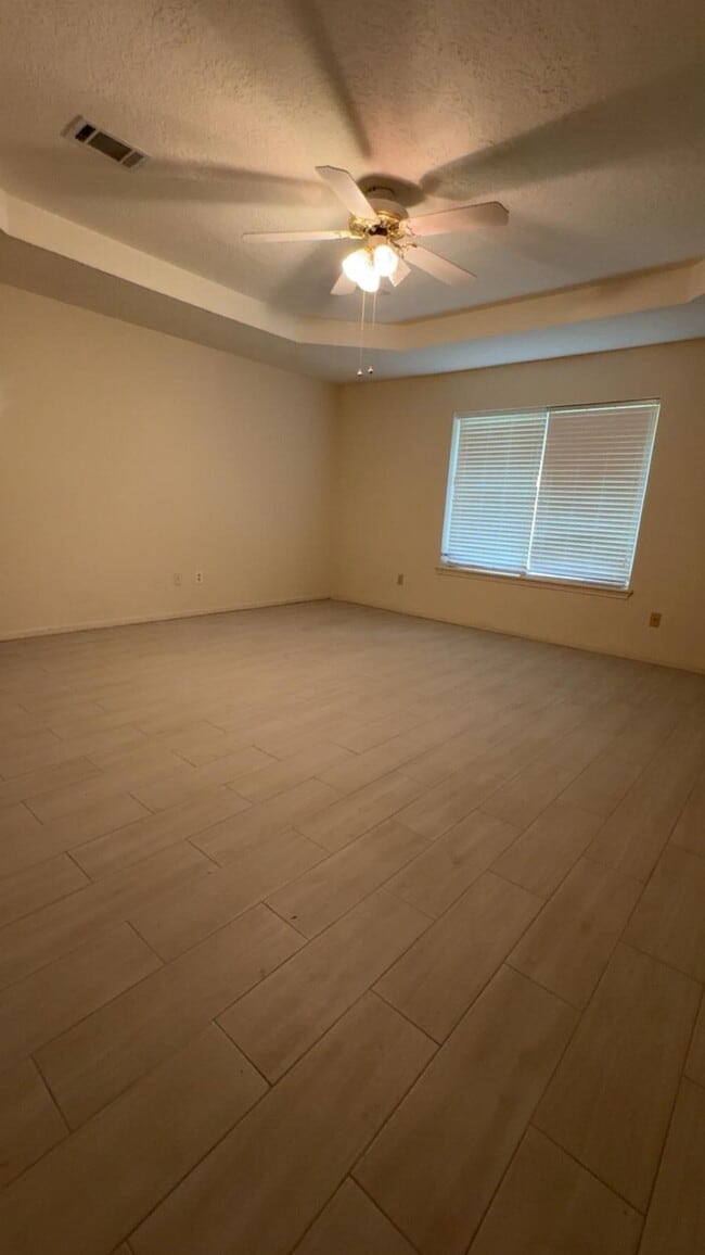 Building Photo - 22803 Trailwood Ln