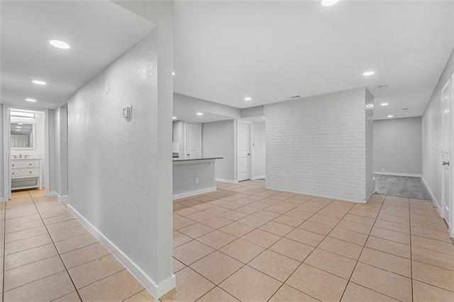 Building Photo - 1100 Brush Creek Dr