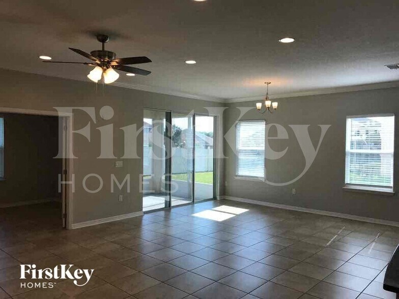 Building Photo - 1124 Berkley Ridge Ln