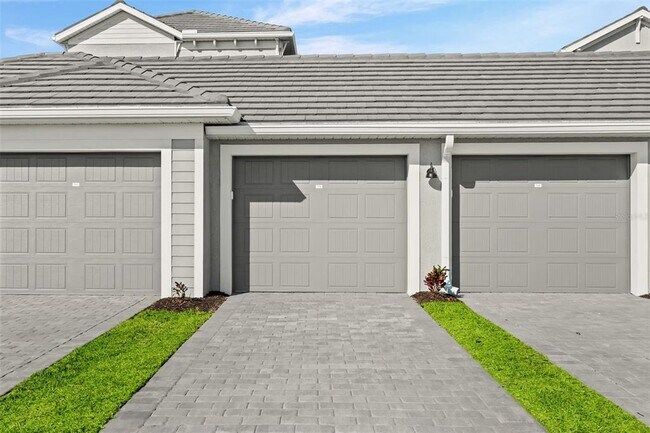 Building Photo - 19015 Scallop Lp