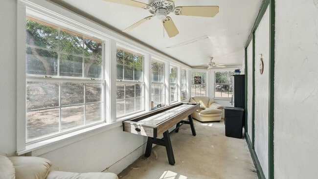 Building Photo - 205 Bravo Rd