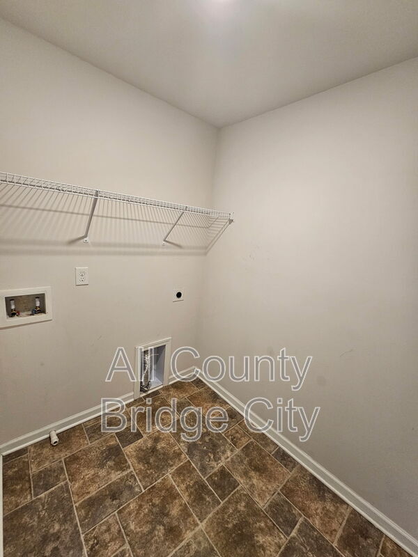 Building Photo - 1016 Summerlin Trl