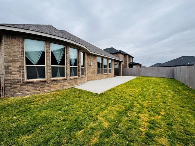 Building Photo - 8632 Alnwick Dr