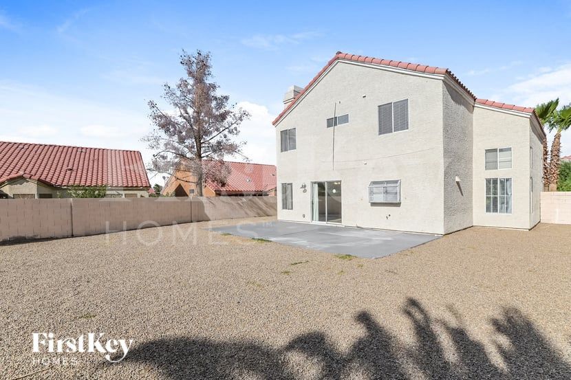 Building Photo - 1711 Toltec Cir