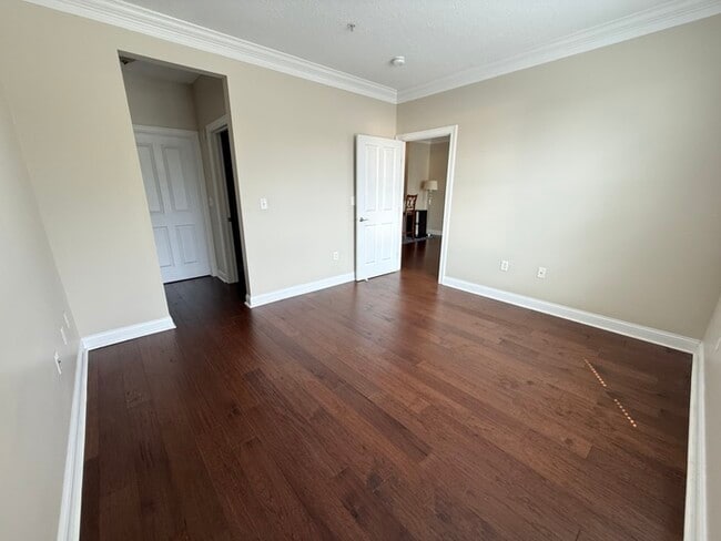 Building Photo - Charming 2 beds 2 baths in Columbus!