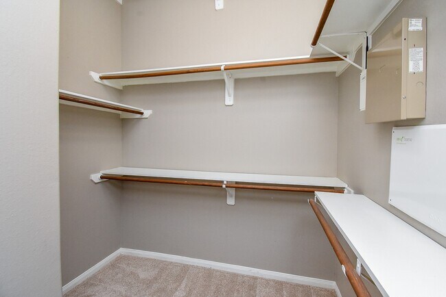 Building Photo - 13007 Northwood Glen Ln