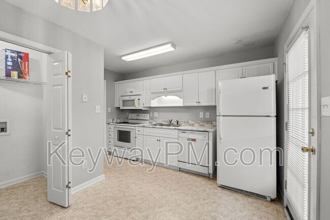 Building Photo - 127 Brandimere Drive