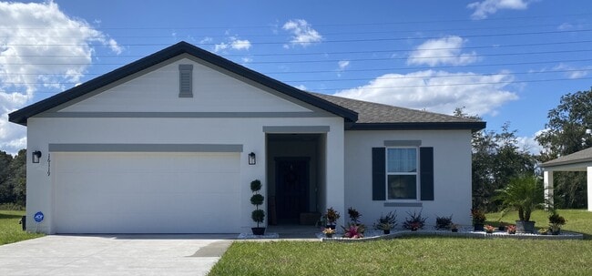 Primary Photo - 16119 Florets Dr