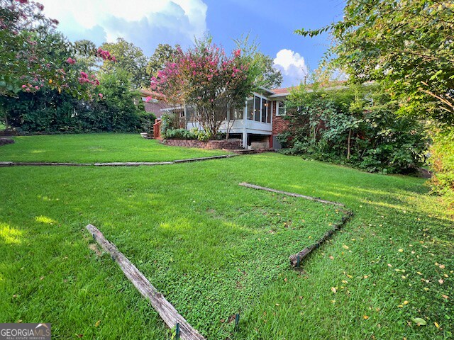 Building Photo - 2711 Fairlane Dr