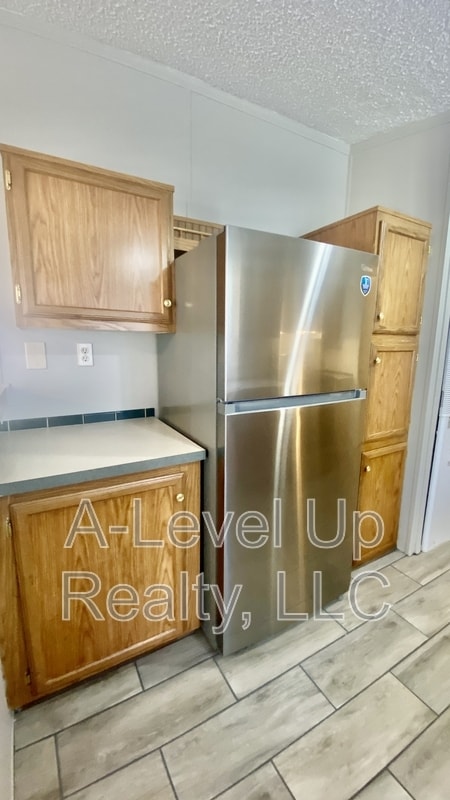 Building Photo - 307 W Lee St