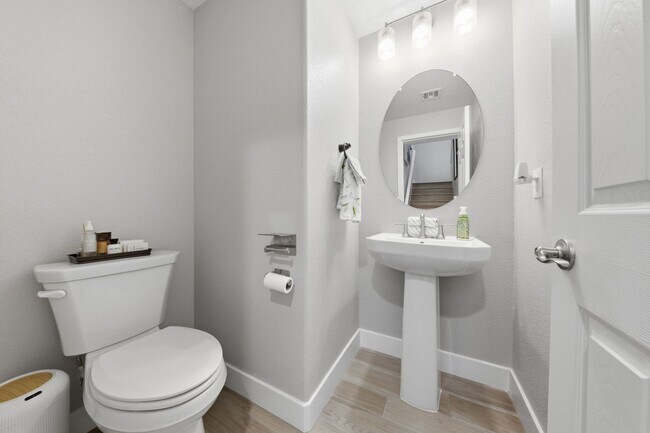 Building Photo - Elevated Living in Cadence – Model-Quality 3-Bedroom Home in Henderson’s Premier Master-Planned C...