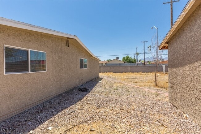 Building Photo - 6348 Bristol Way