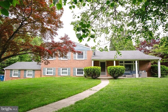 Primary Photo - 1395 Varnum Dr