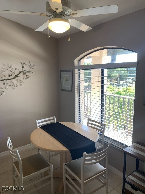 Building Photo - 12191 Kelly Sands Way