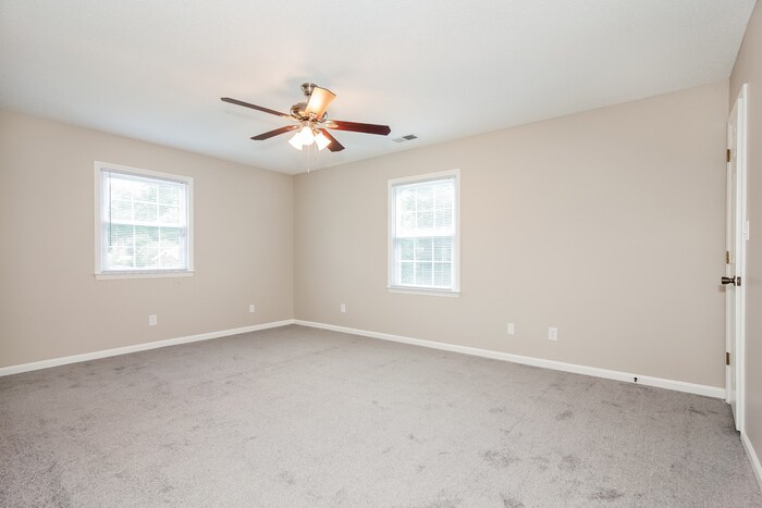 Building Photo - 103 Wood Fox Ct