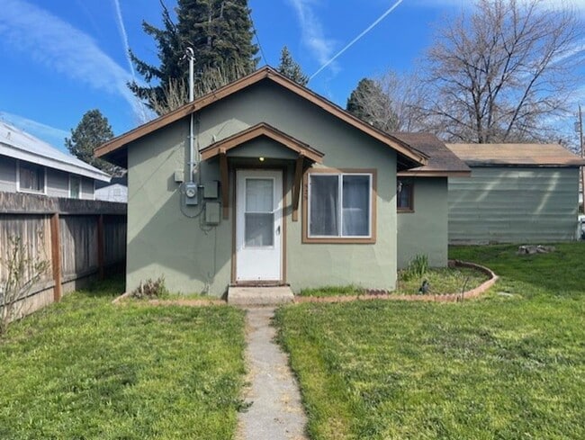 Primary Photo - 1 Bedroom, 1 Bath House
