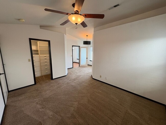 Building Photo - NW Visalia Home coming soon!