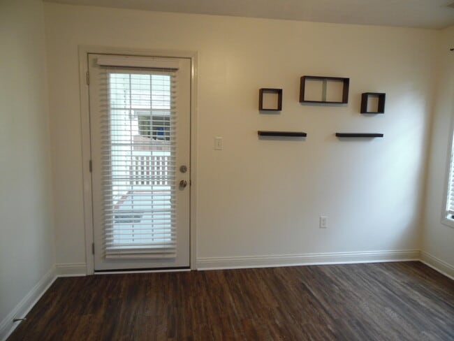 Building Photo - 1064 Brick House Ln