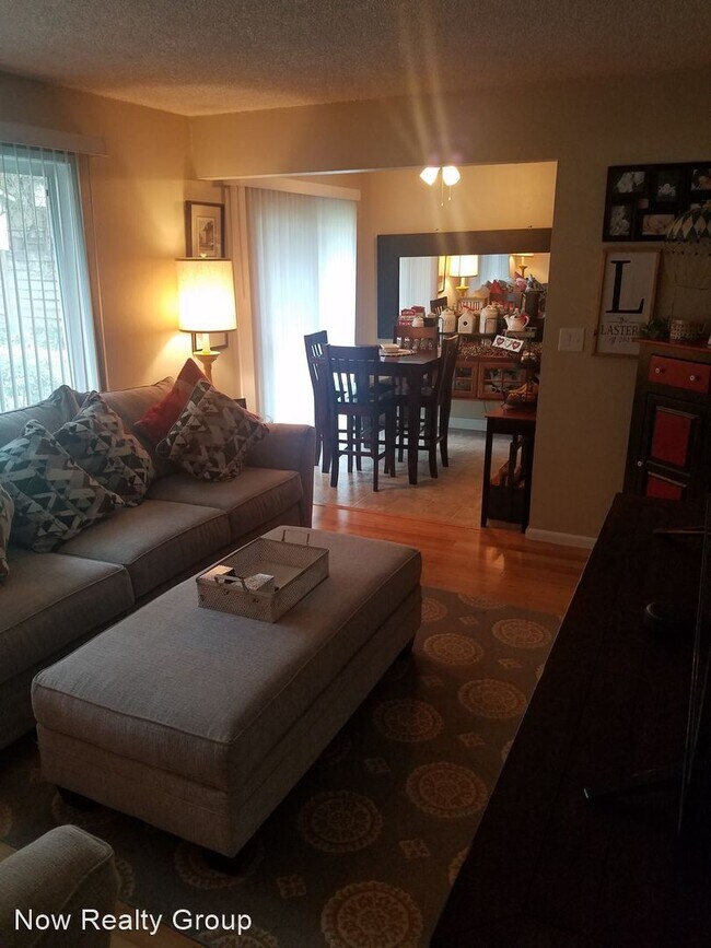 Building Photo - 1385 Dollar St