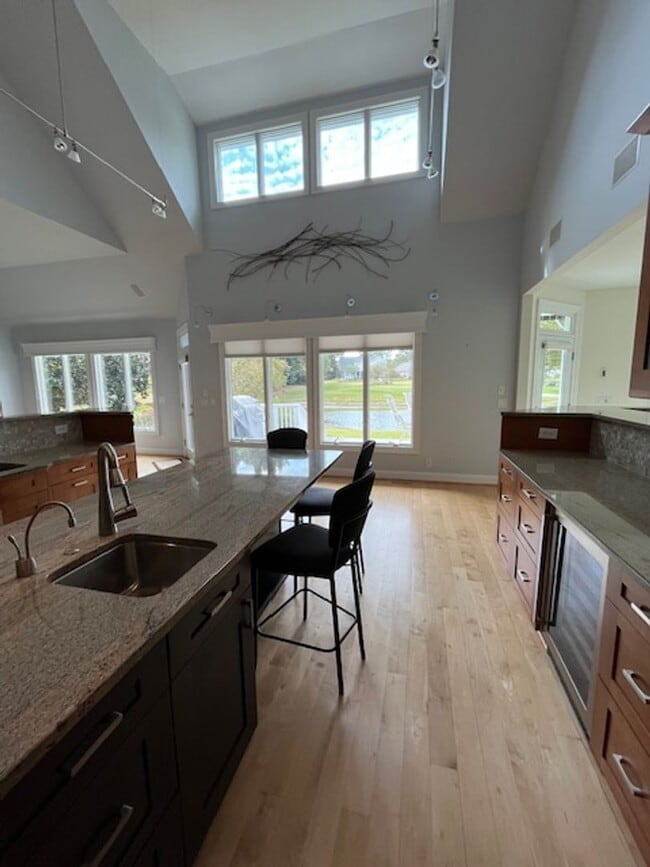 Building Photo - Welcome to Elegant Living in the Charming Porters Neck Plantation Community!