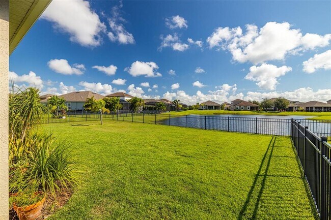 Building Photo - 5213 Horizon Cv