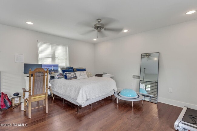 Building Photo - 112 Avoyelles Dr