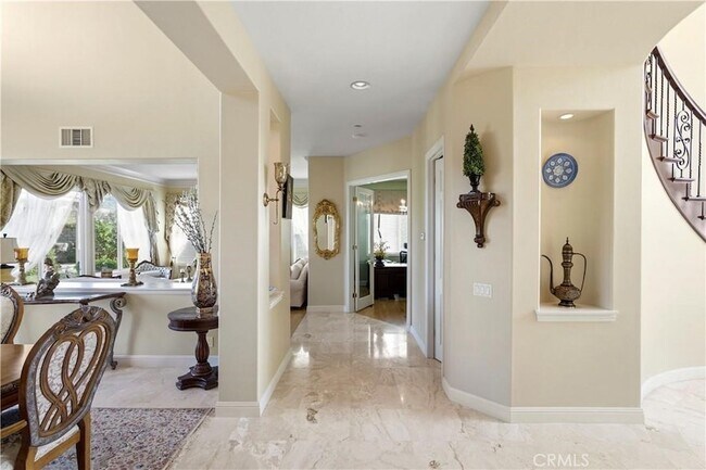 Building Photo - 2493 Woodcreek Rd