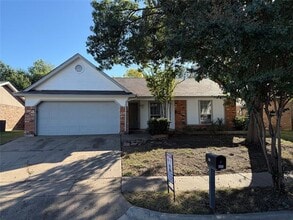 Building Photo - 6012 Dusty Rd