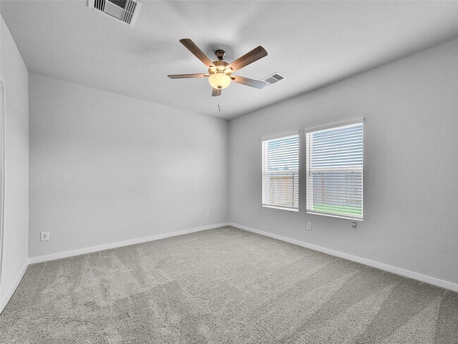 Building Photo - 11622 Prosperity Dr