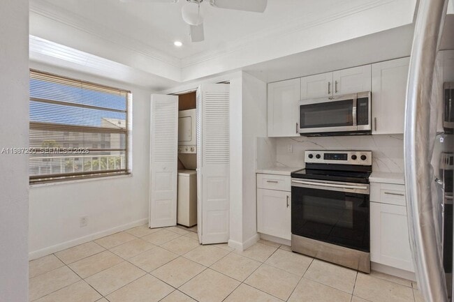 Building Photo - 7664 NW 18th St