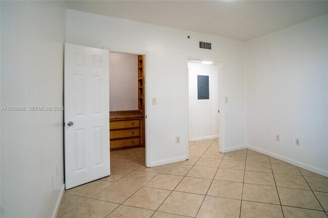 Building Photo - 11730 SW 2nd St