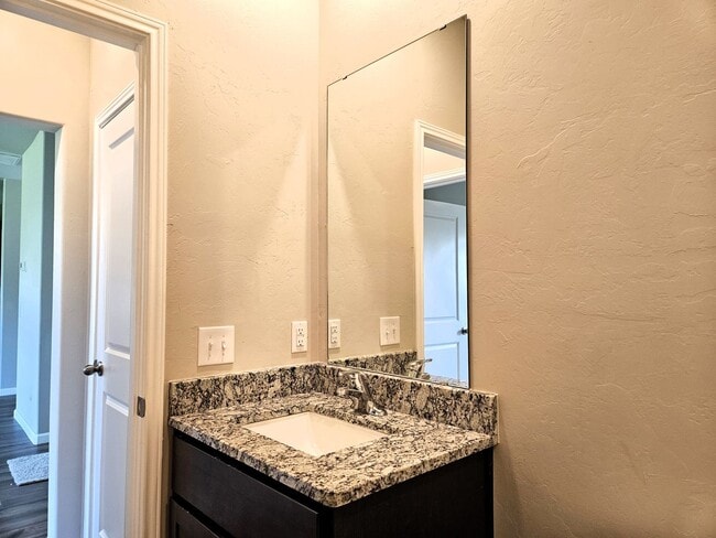 Building Photo - 1616 Amaranth Ln