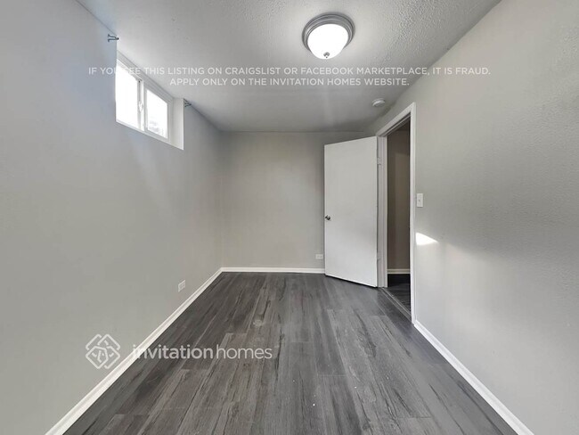 Building Photo - 1410 S Depew St